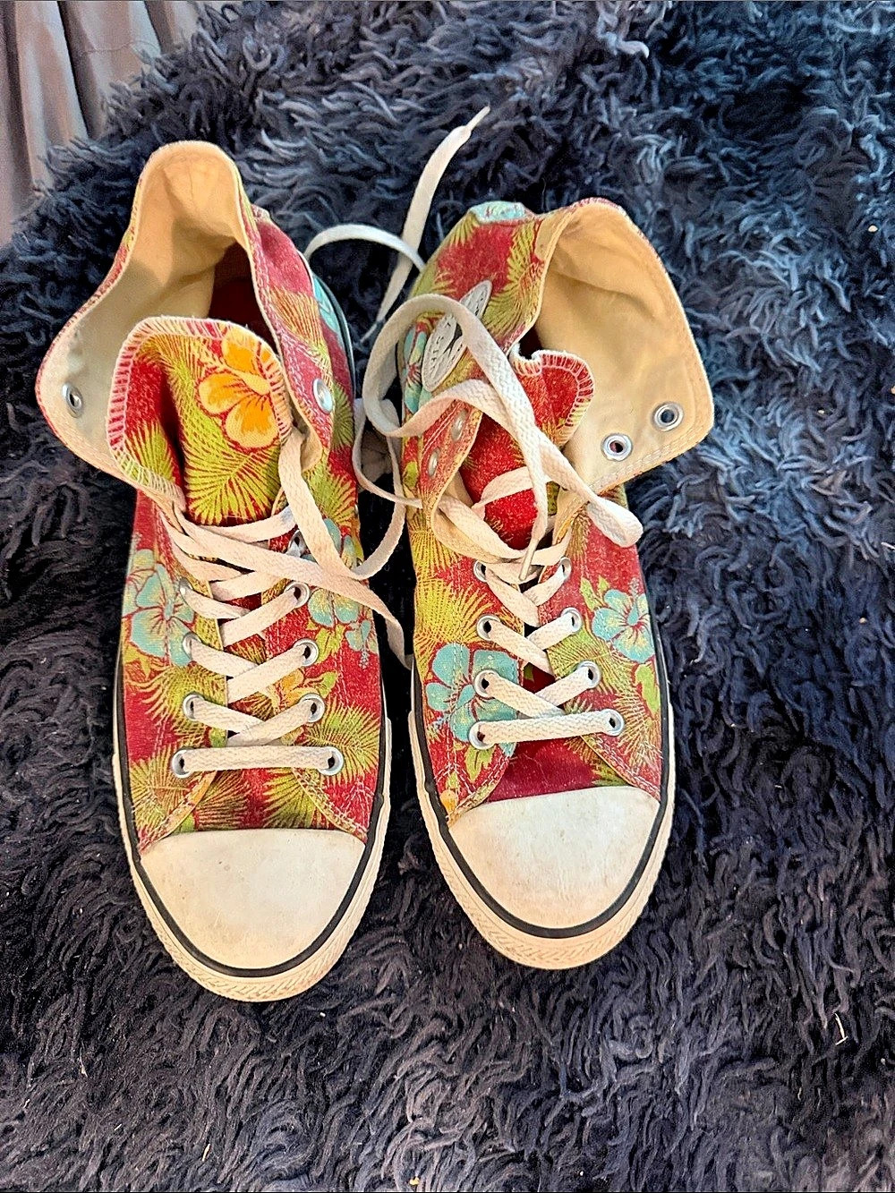 Converse Chuck Taylor All Star Floral High Top Sneakers in Red & Green